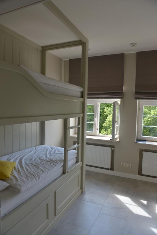 Family Room with Shared Bathroom,127912203:JPEG